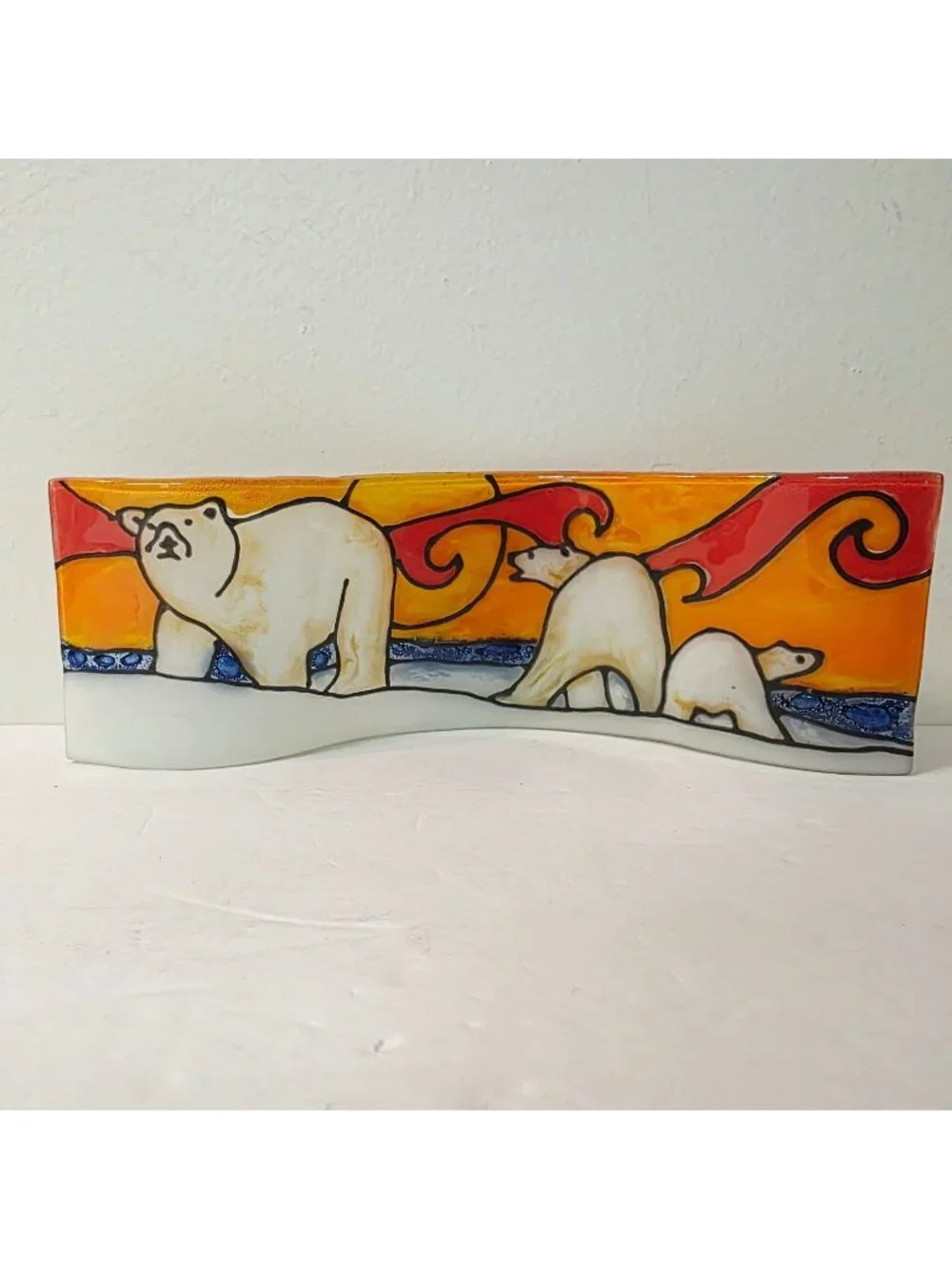 Hand Painted Pampeana Fused Glass Polar Bears Wave Plate Freestanding Home Decor